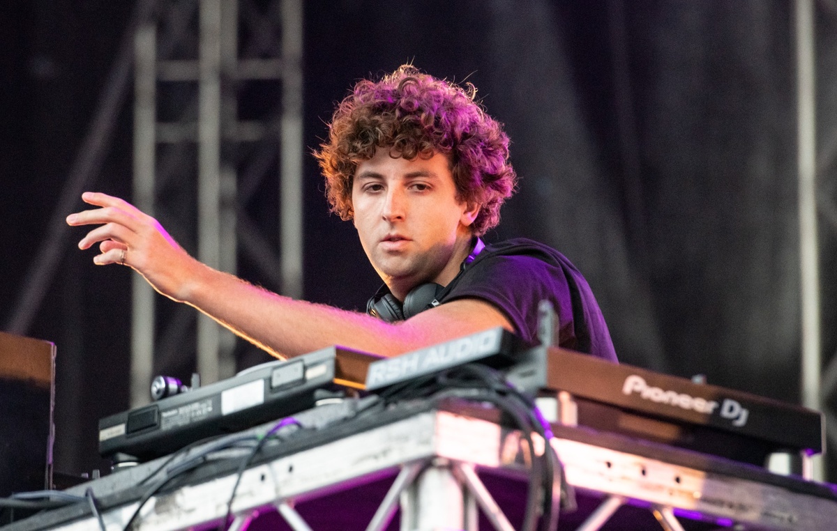 фото: https://www.nme.com/news/music/jamie-xx-teases-new-album-with-the-avalanches-collaboration-3379319