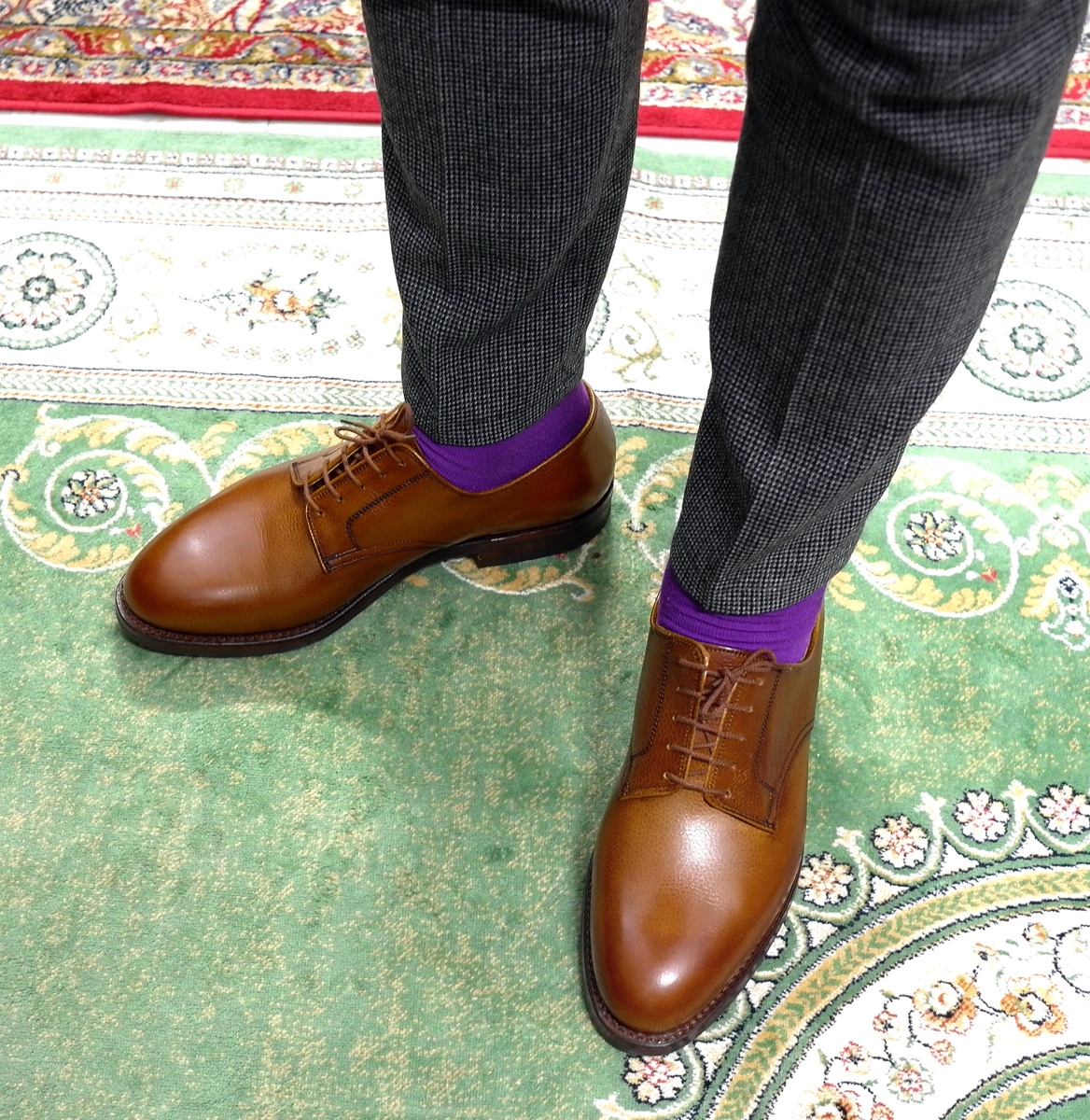 Фото. Классические Дерби ручной работы Крокетт и Джонс из шагреневой кожи на двойной резиновой подошве (Double Dainite Sole)