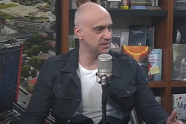 Кадр: Žinių radijas / YouTube