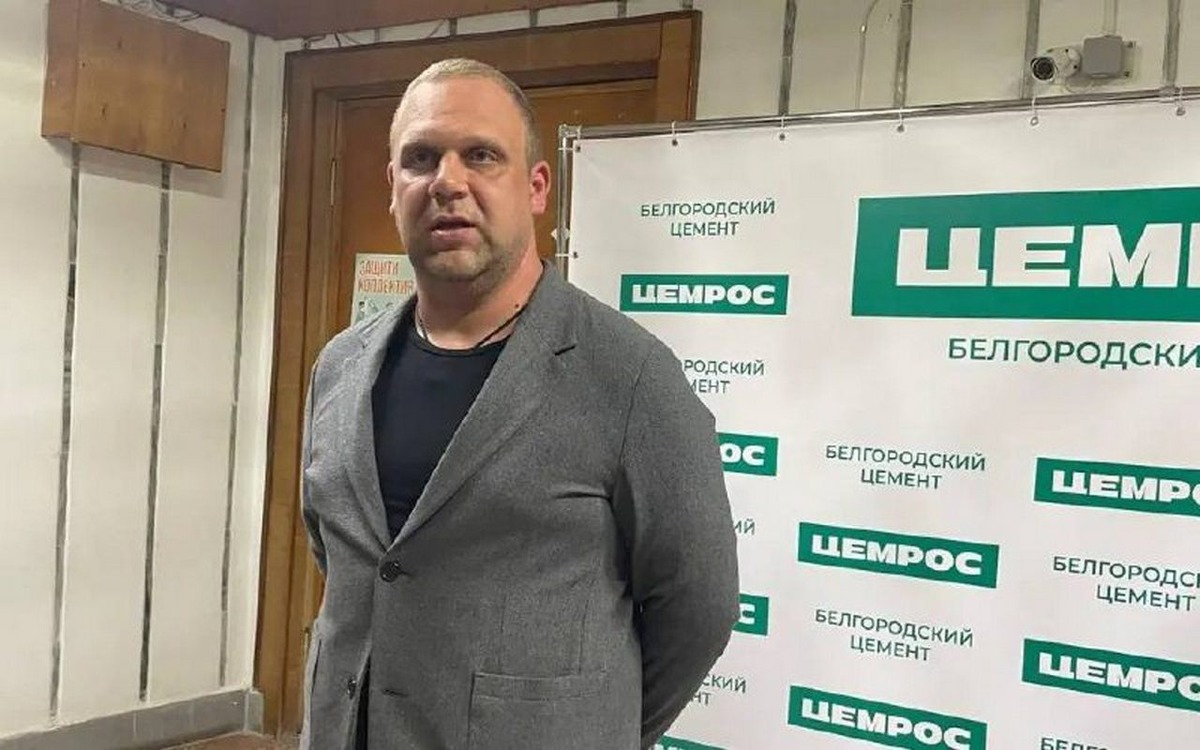    Белгородский «Цемрос» окончательно избавился от бывшего гендира – «взяточника» Эдуарда Андросова Фотография издания «Фонарь»