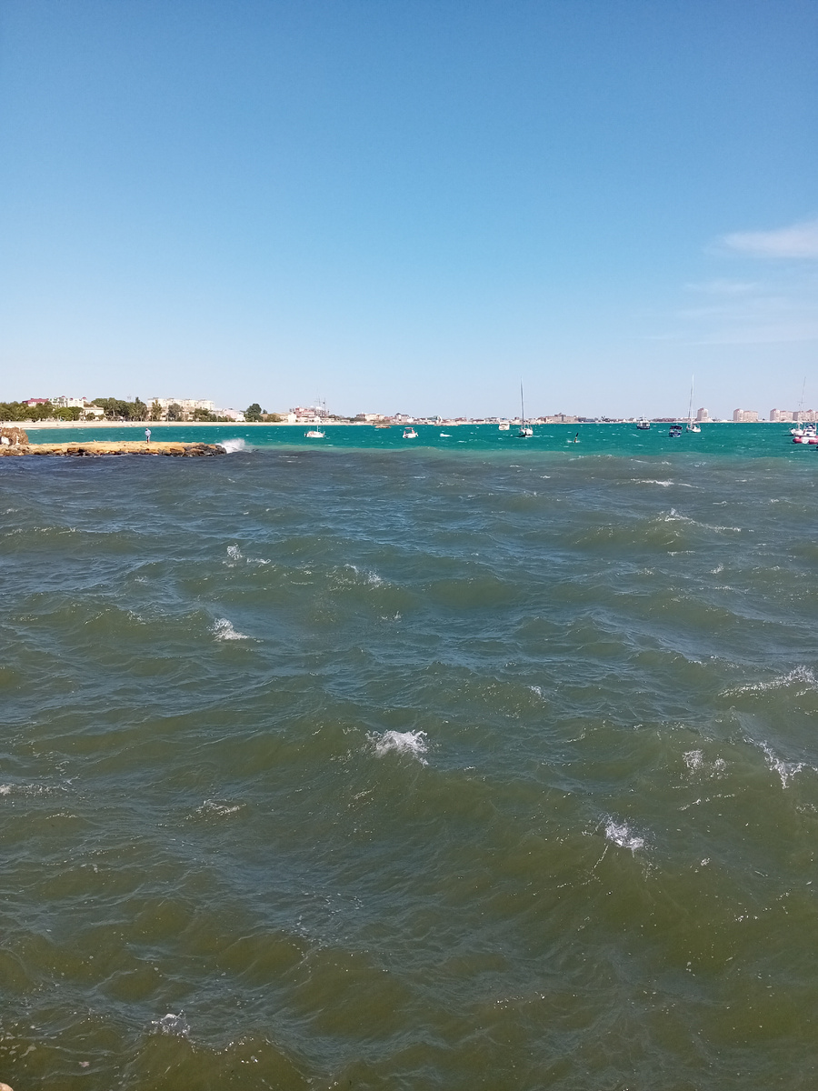 Личные фото.    Шторм  на море. 
