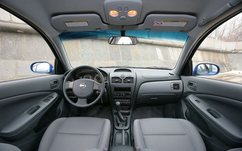 НЕДОСТАТКИ ДАННОГО АВТОМОБИЛЯ