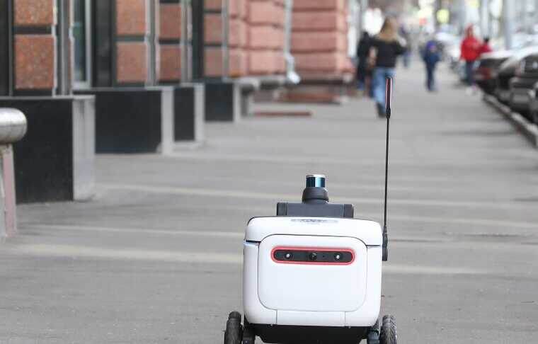 Робот-доставщик