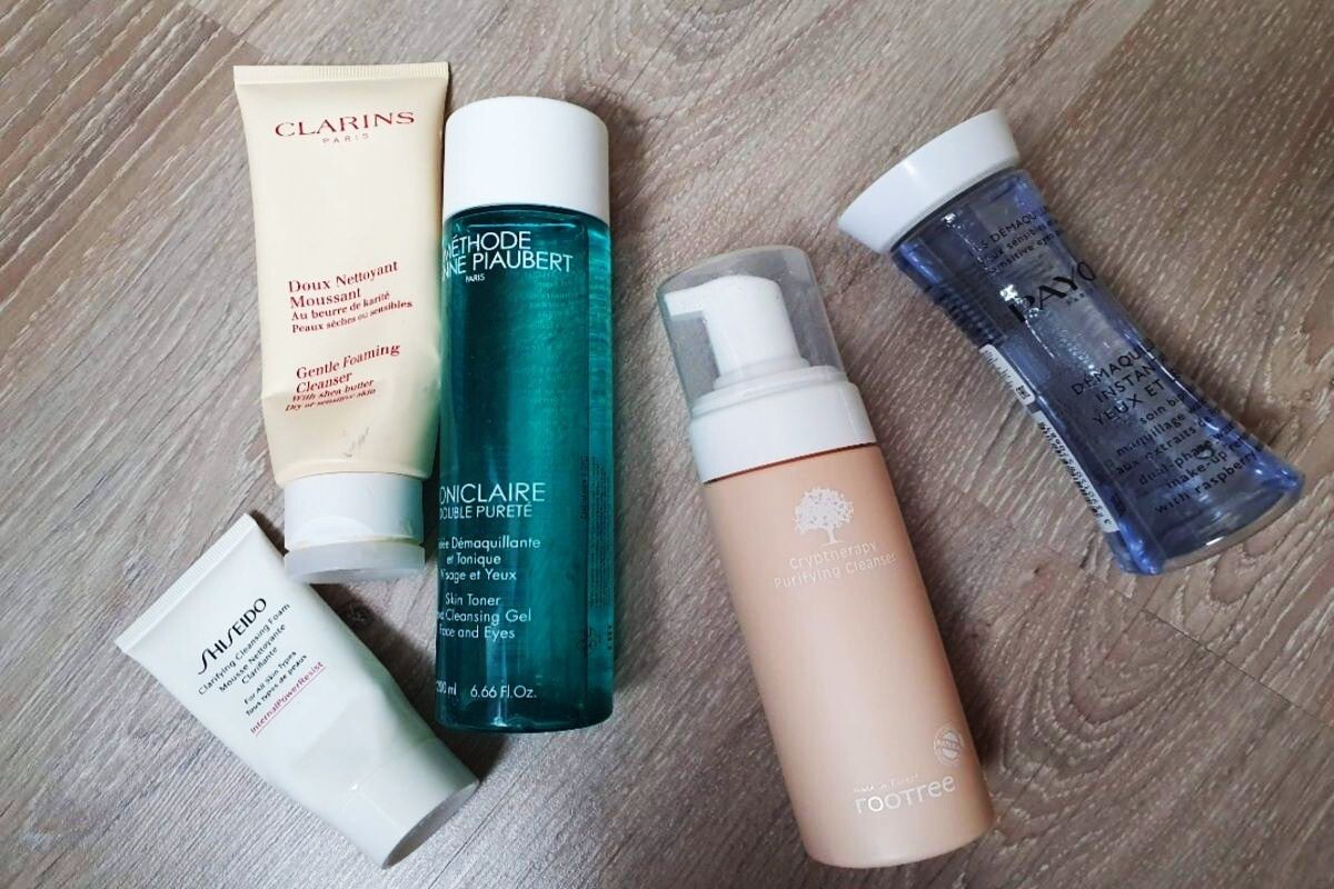 Среди многообразия средств сложно выбрать, чем снять водостойкую косметику. Источник: личный архив Евгении Проценко📷
