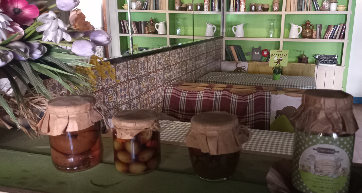 Кафе «Сметана». Ростов-на-Дону. Интерьер. 2024 год, сентябрь 