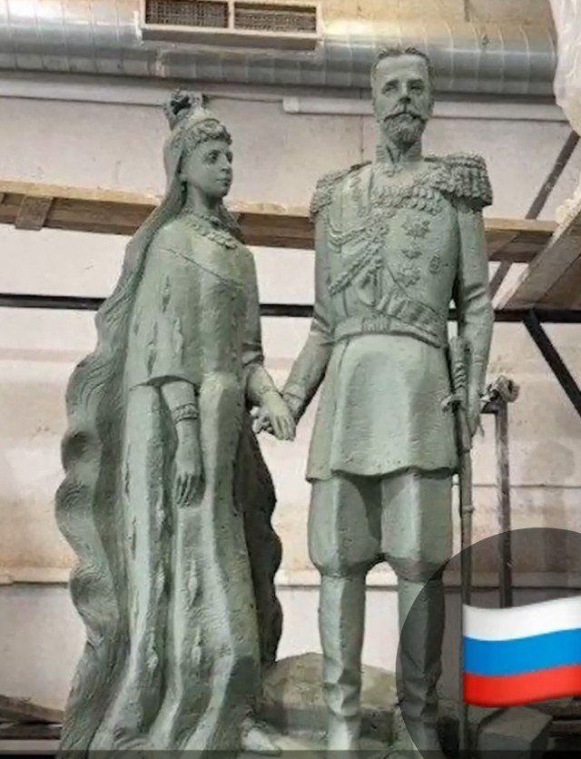 Это еще эскиз, конечно. В металле будет выглядеть иначе. 