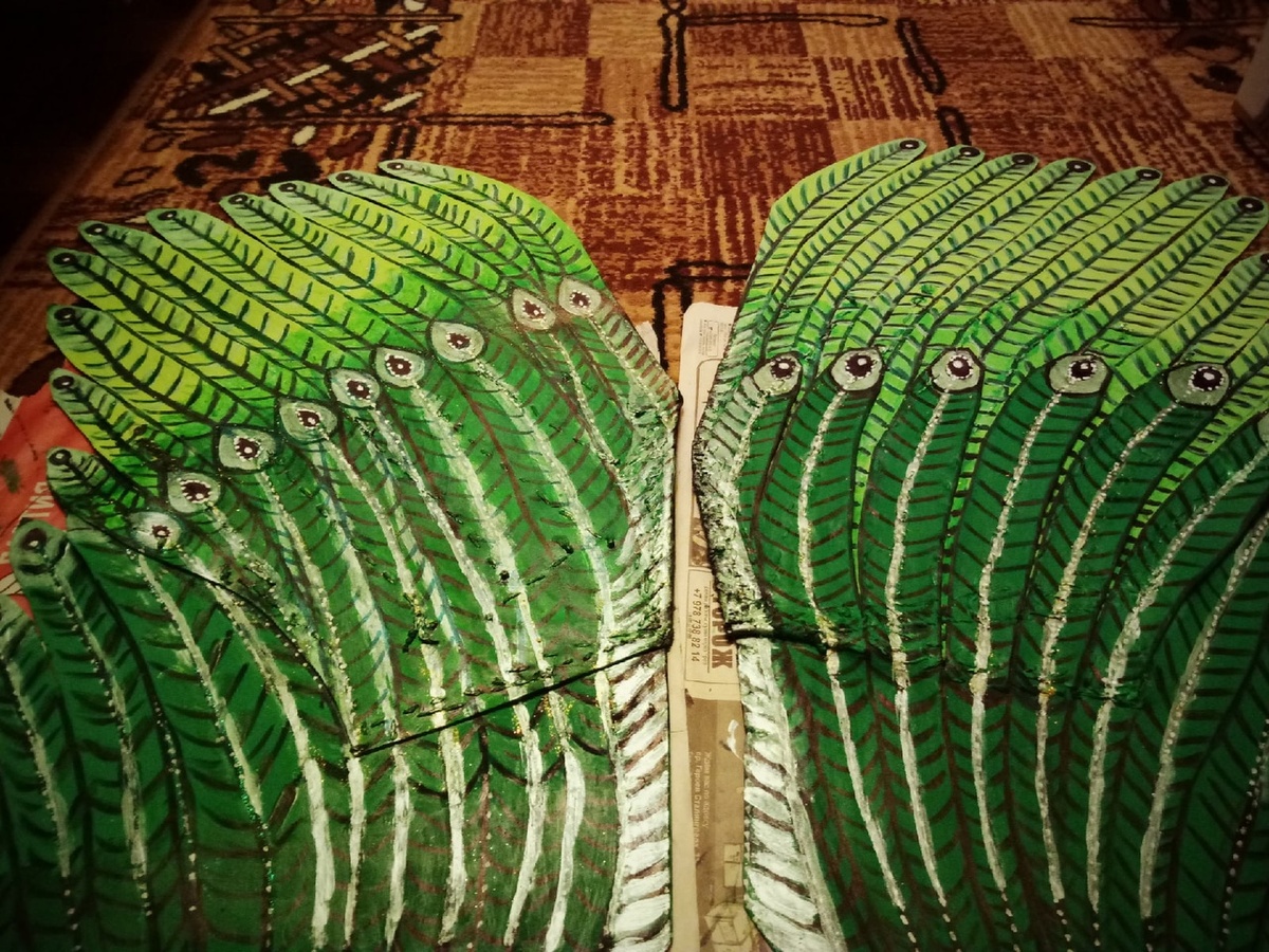 Новости Крыльев Крила - вид сзади (Ориби Каммпирр - Мир моей музы) © Copyright: Ориби Каммпирр