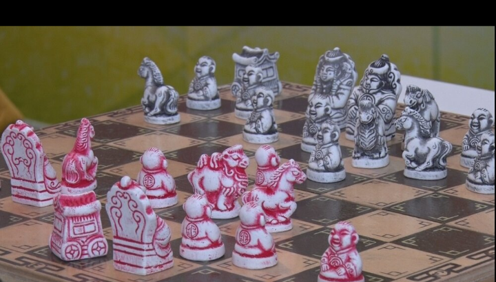 * Шатар - монгольские шахматы. Источние- см. ниже