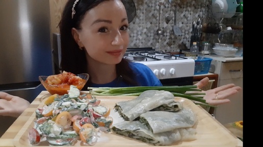 Video herunterladen: Мукбанг🥟Ханум с Джусаем🥗Салат🍆Икра#мукбанг#рулетнапару#неасмр#