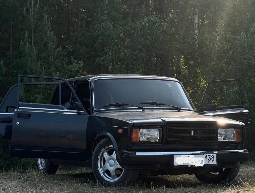 ВАЗ-2107 «Жигули»: "Боевая классика"