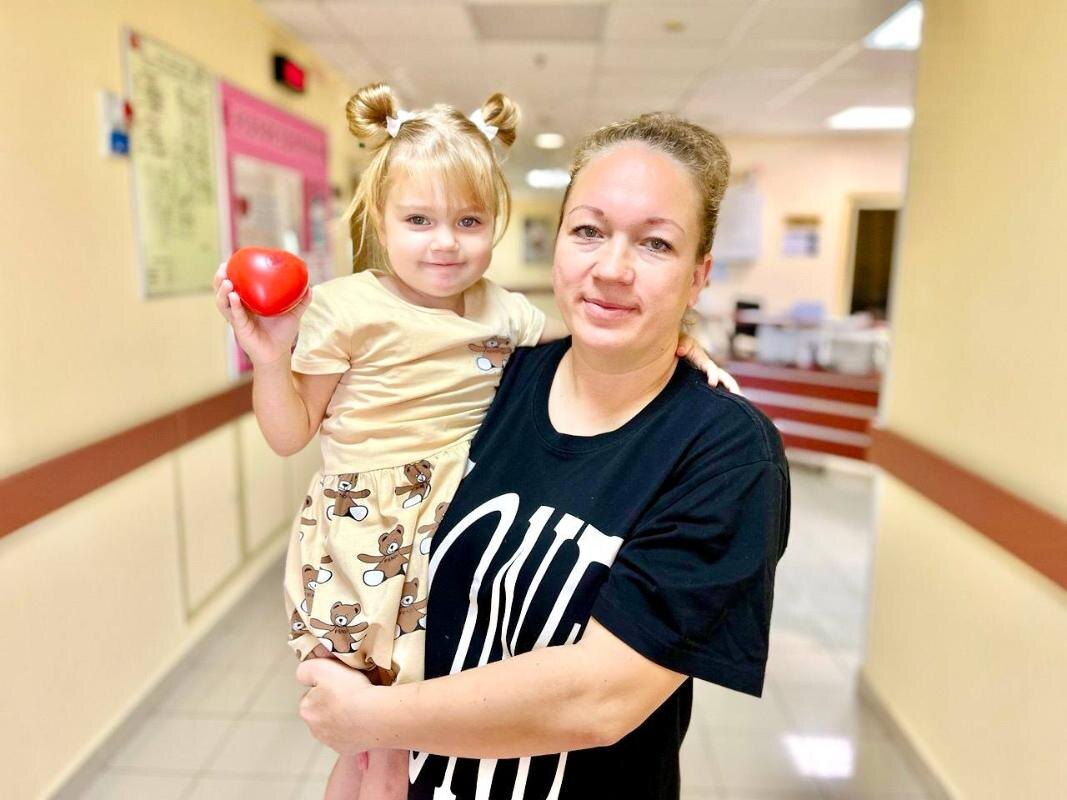    Врачи Нижневартовска спасли жизнь маленькой пациентки