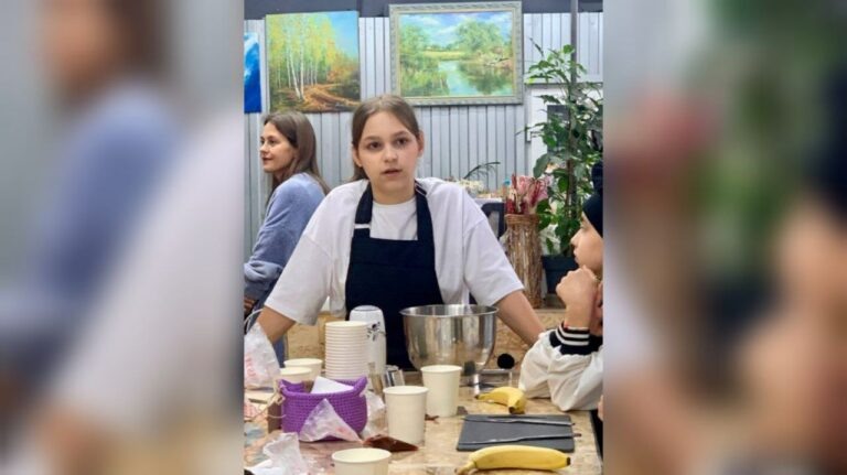    15-летняя победительница шоу «Кондитер. Дети» Алиса Данилова провела мастер-класс в Бузулуке Белов Михаил Александрович