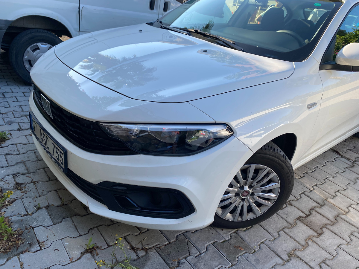 Арендованная машина