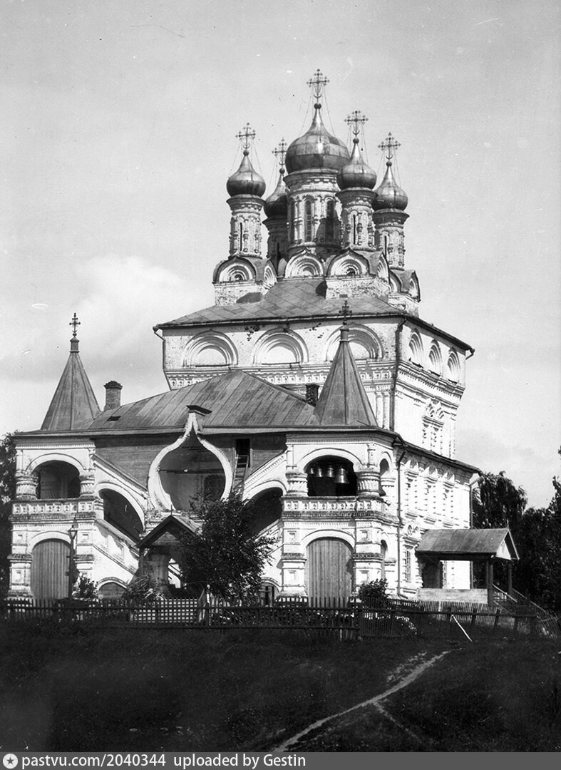 Храм Благовещения Пресвятой Богородицы. Фотография предположительно 1890 г. Фото позаимствовано: https://pastvu.com/p/2040344