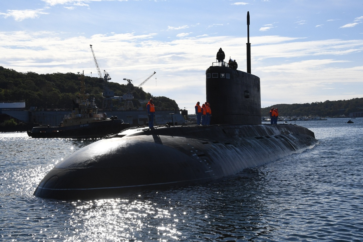 ДЭПЛ "Магадан" вернулась с боевой службы