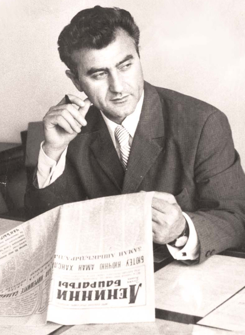 Мунир Хамитович был предан журналистике.
