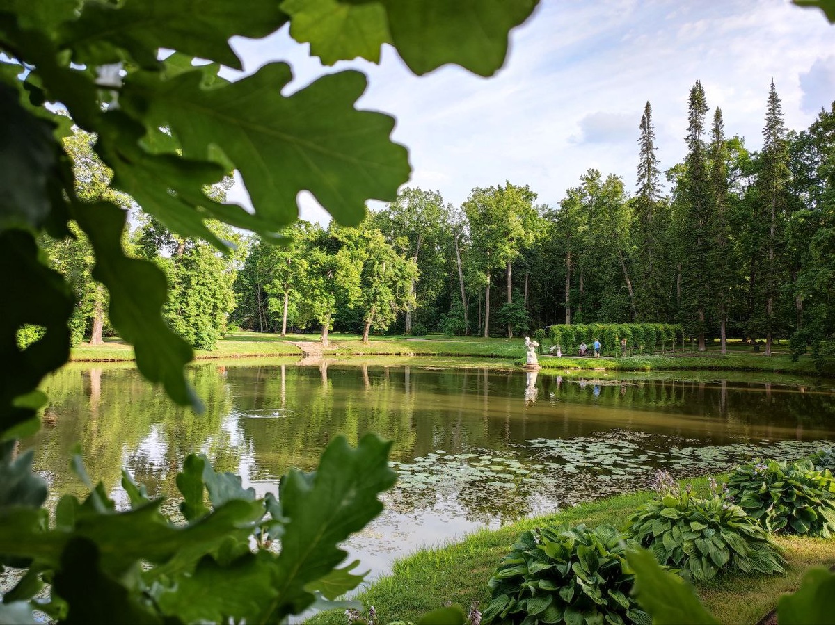 Ораниенбаум. Если еще не были, прям первым делом туда. Я серьезно. / фото мое