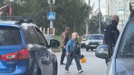 下载视频: В деревне! Морковка и сьеденная свекла. Покупки из Ашана. 21-22 сентября 2024