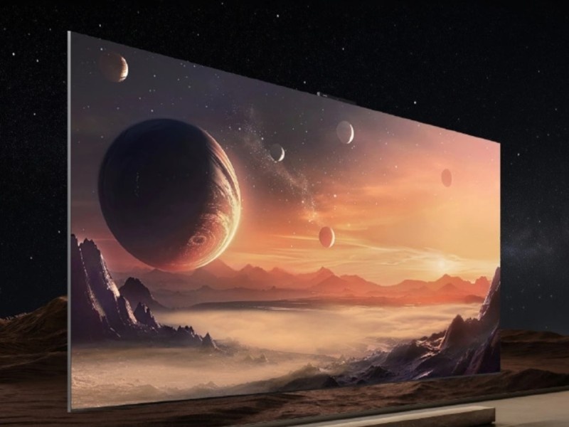    HUAWEI представила 110-дюймовый Smart TV на базе HarmonyOS 4.5 и с весом почти центнер