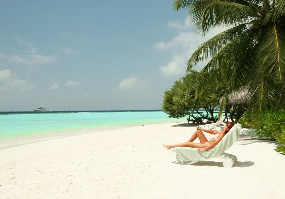 Поклейку обоев с этим не сравнить