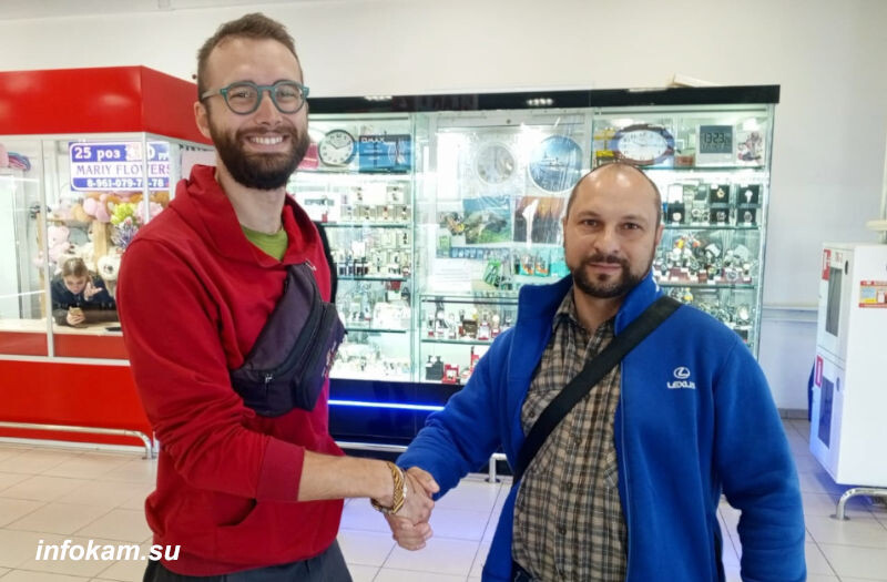    Робин Батард и Пётр Баранов (фото: Станислав Микульский)