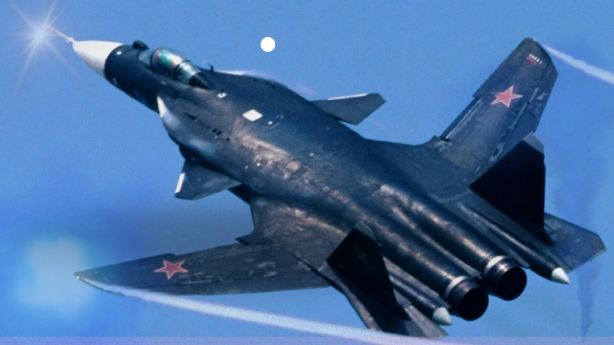 Су-47 "Беркут" во время взлета