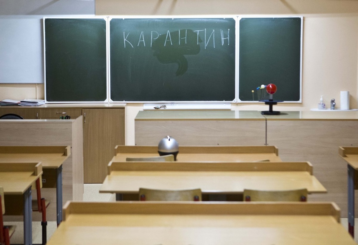    В Югре школьников и студентов переводят на дистант из-за роста заболеваемости ОРВИ
