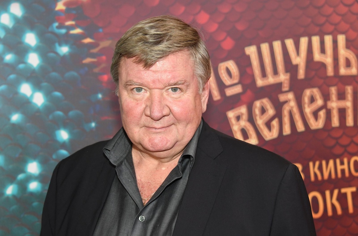    Роман Мадянов