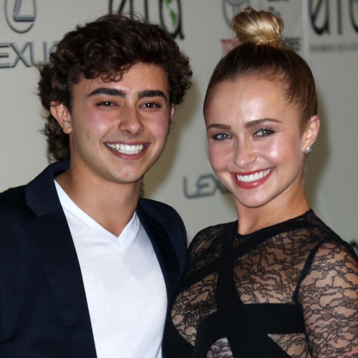 Хайден с младшим братом