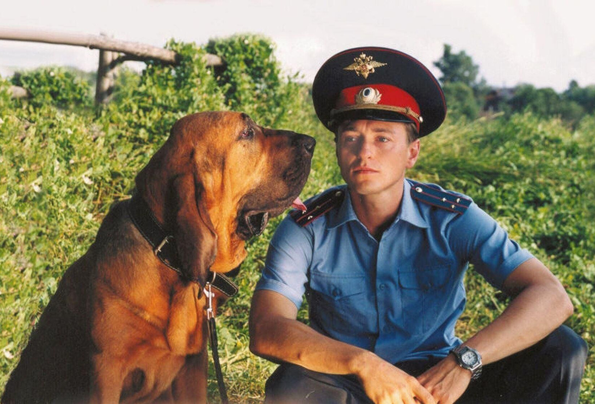 Кадр из сериала "Участок"