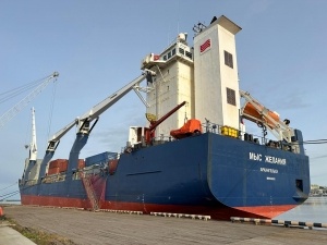 Судно "Мыс Желания" доставило в Певек по СМП почти 10 тыс. тонн грузов / Фото: ФГУП "Атомфлот"  📷
