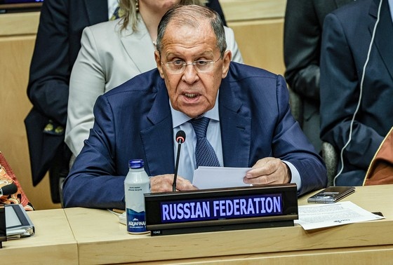    Сергей Лавров