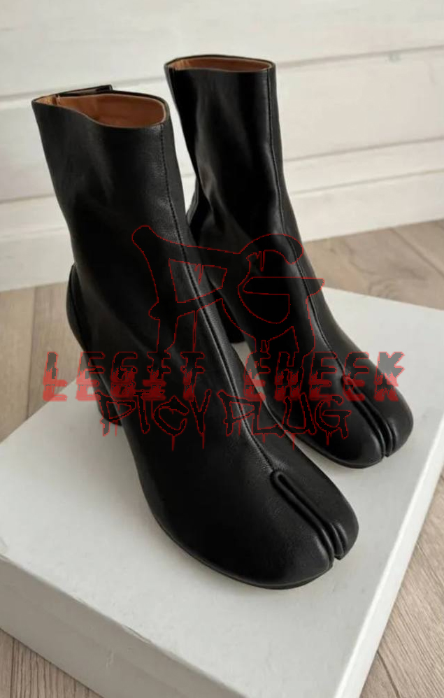  Maison Margiela Tabi