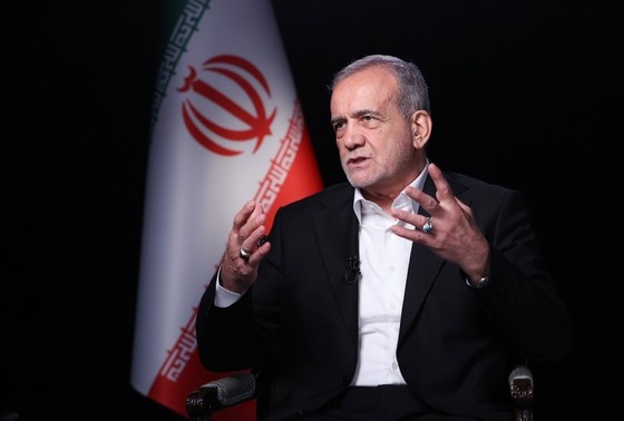    Масуд Пезешкиан