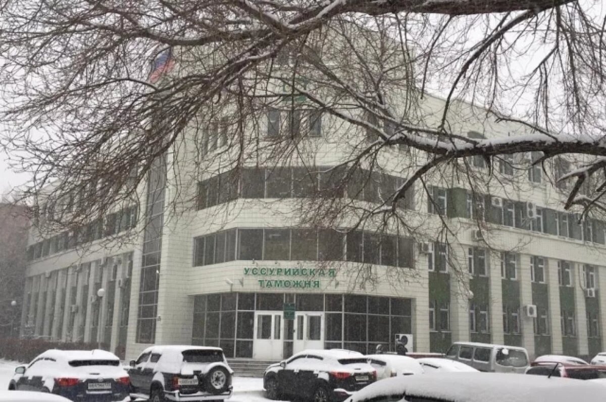    Из-за таможенницы в Приморье за границу утекли 3,5 тонны ценных древностей