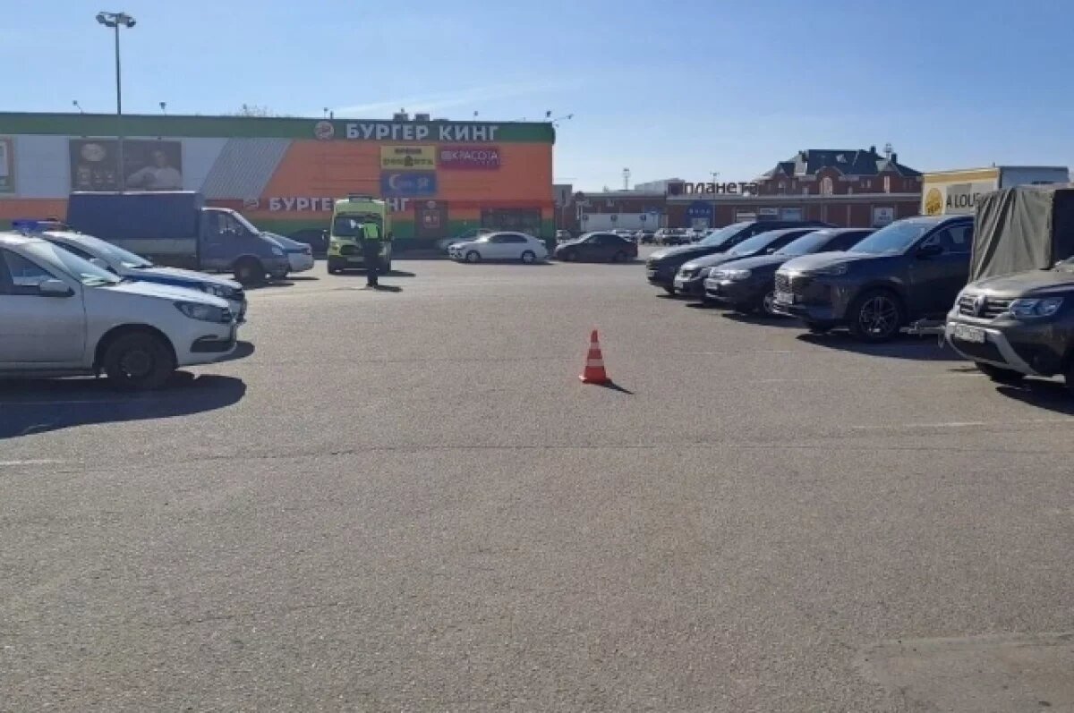    В районе дома № 102/6 по улице Московской водитель автомобиля Hyundai Solaris сбил 39-летнего пешехода