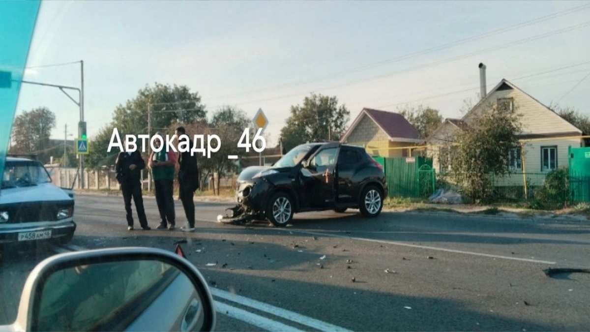    Серьезная авария случилась в Курской области