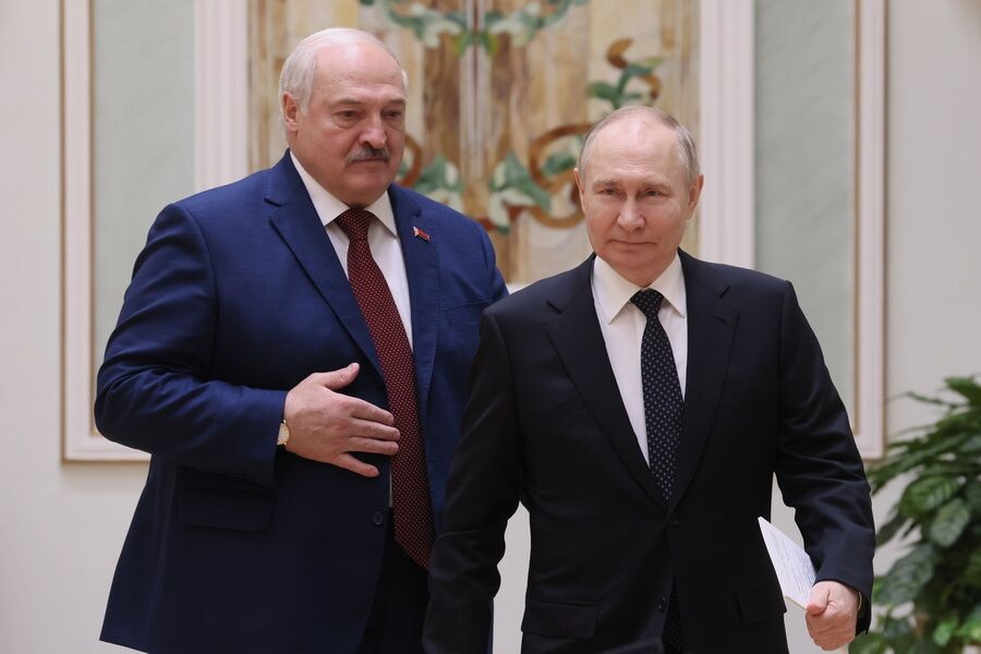    Владимир Путин и президент Белоруссии Александр Лукашенко / Источник: © Михаил Метцель/пресс-служба президента РФ/ТАСС