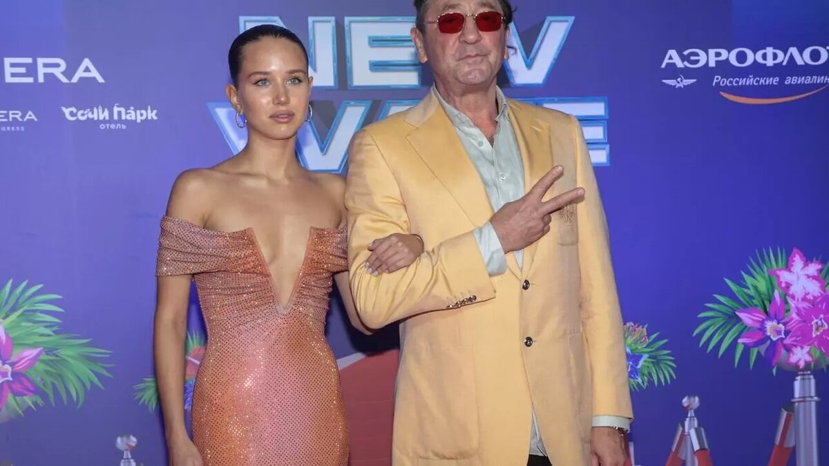     Источник: Global look press