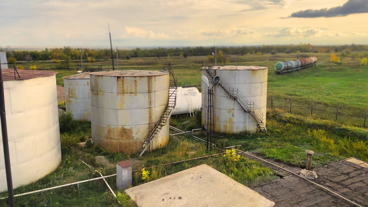 Зачем нужны уровнемеры?