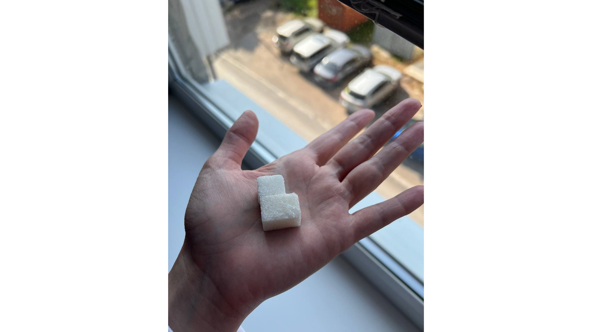 Руки у меня сухие, да