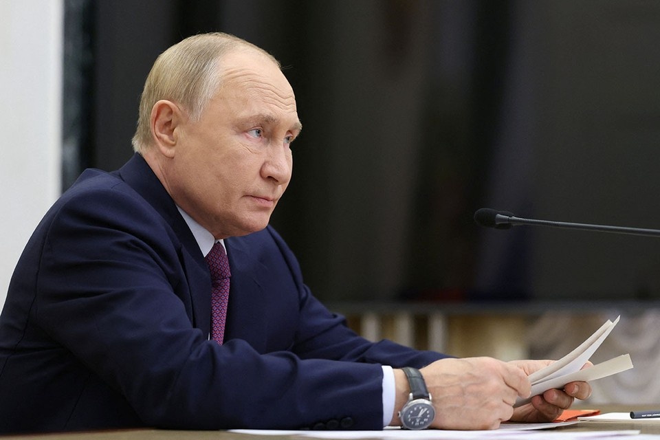    Путин поставил Западу ультиматум REUTERS