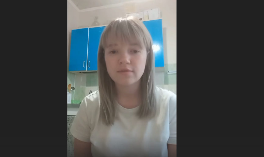 Кадр из видеообращения Екатерины Десятниковой 