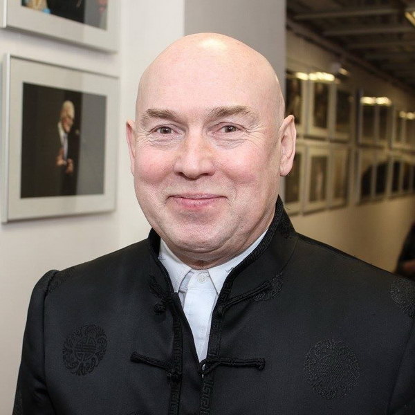     Виктора Сухорукова перестали приглашать в кино