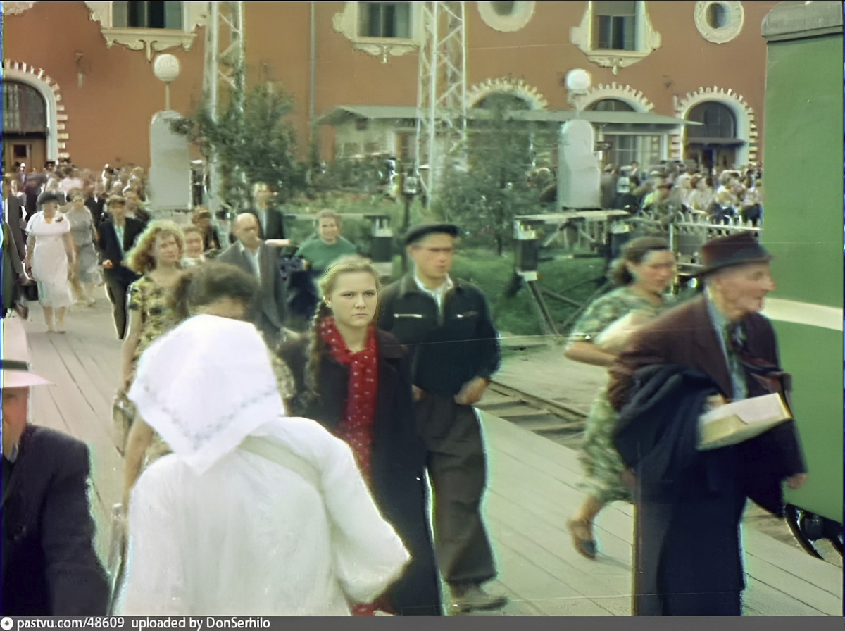 Казанский вокзал, 1950 - 1959 г. Источник: кинохроника.