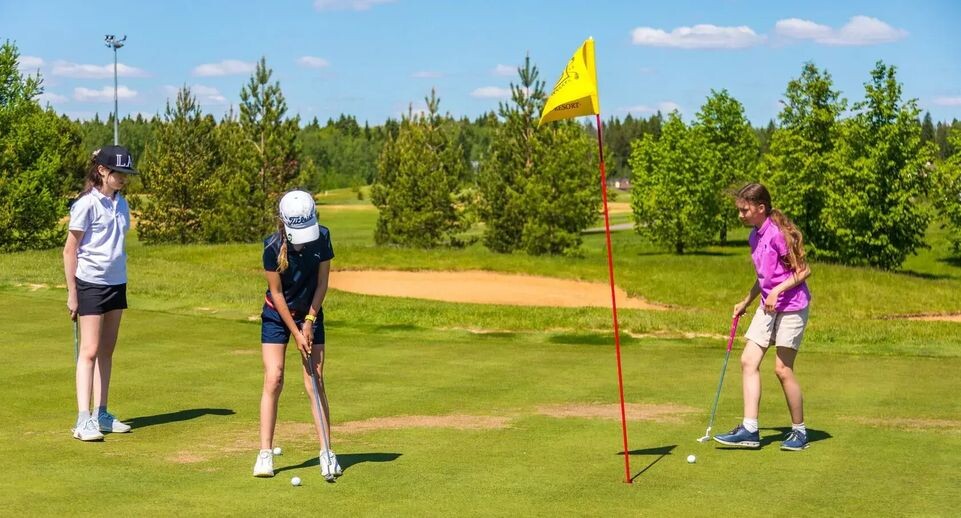    mo.golf