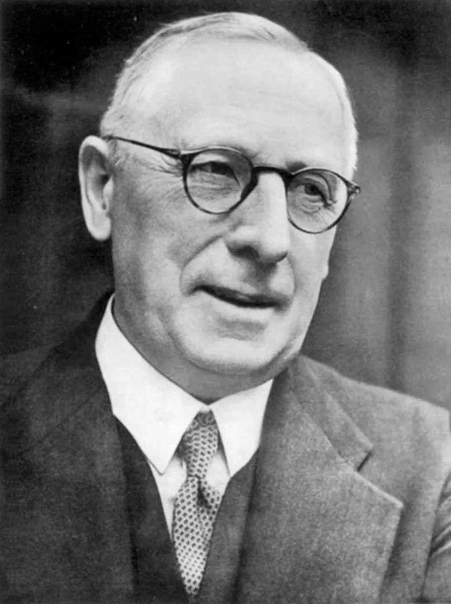 Джо Холланд, врач из австралийского города Перт, который направлял действия Фреда Такета по телефону. Источник: flyingdoctor.org.au