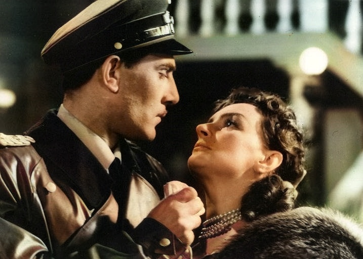 На дальних берегах