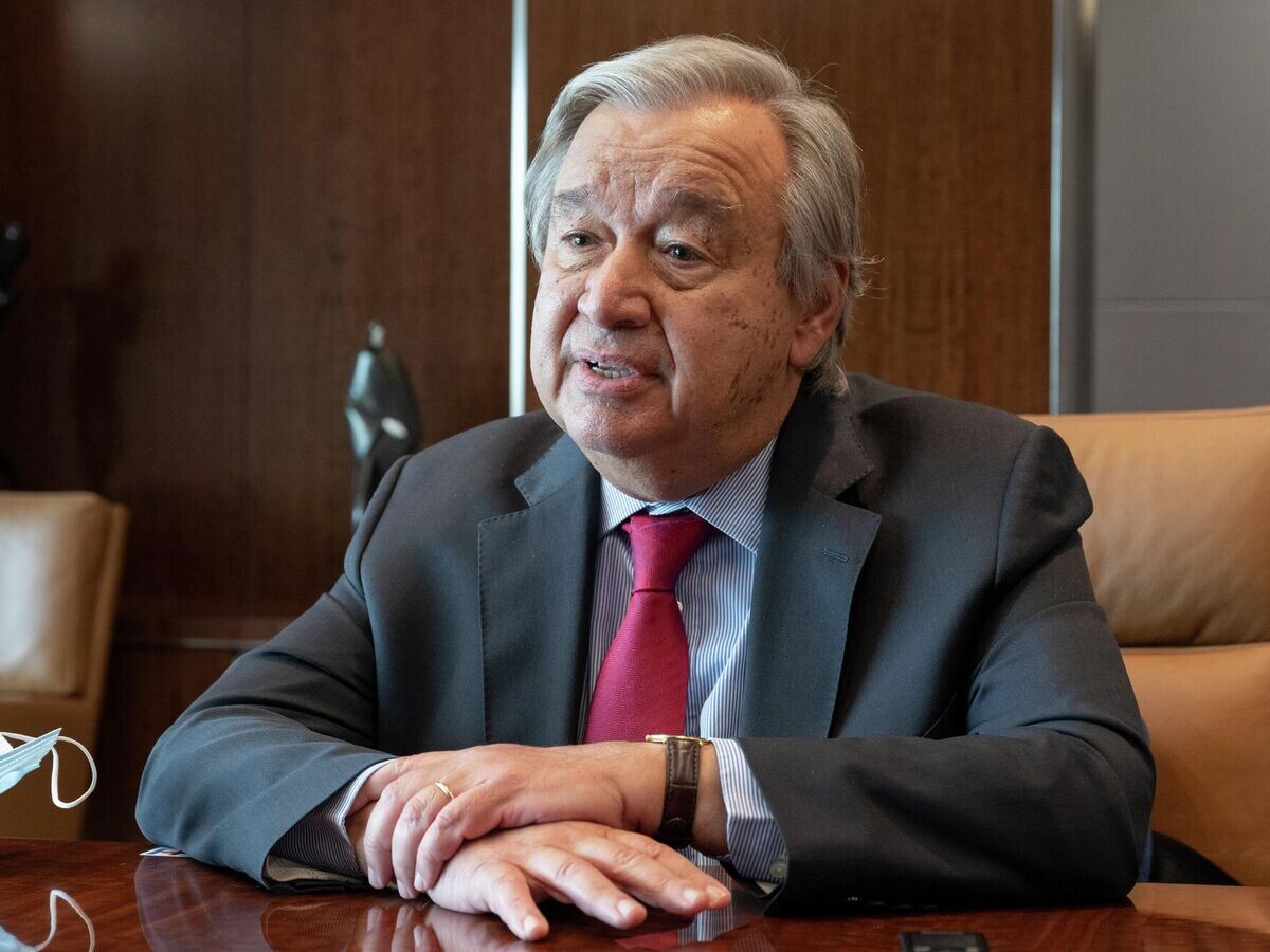    Генеральный секретарь ООН Антониу Гутерреш во время интервью РИА Новости© РИА Новости / Eskinder Debebe