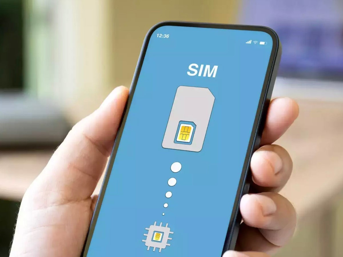   В РФ массово скупают симки зарубежных операторов. Вот причины